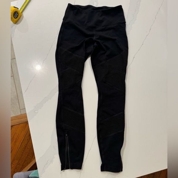 Athleta Moto Everyday Tight - Picture 3 of 5